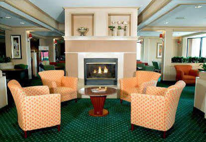 Courtyard Grand Rapids Airport Hotel Cascade